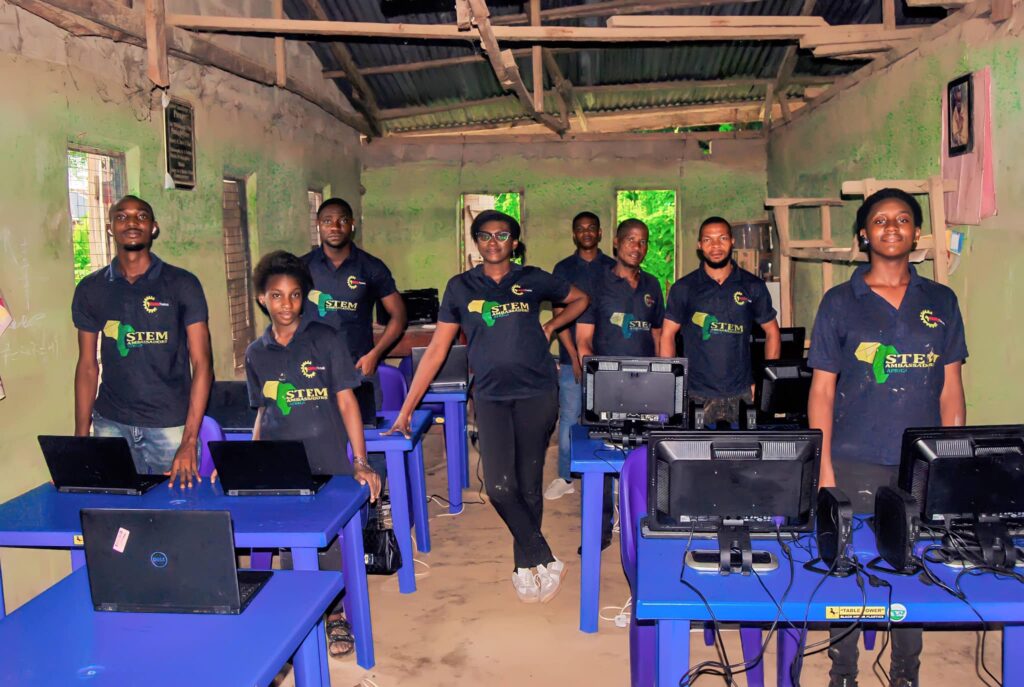 Uchenna Onwuamaegbu-Ugwu with her staff