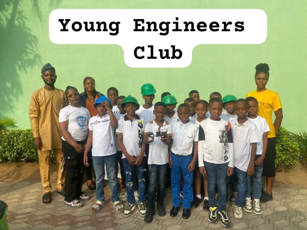 STEM club having 3 girls out of the total number of 25